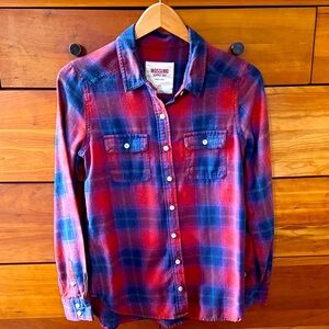 Mossimo Supply Co. Women's Red & Navy Blue Plaid Button-Down Shirt